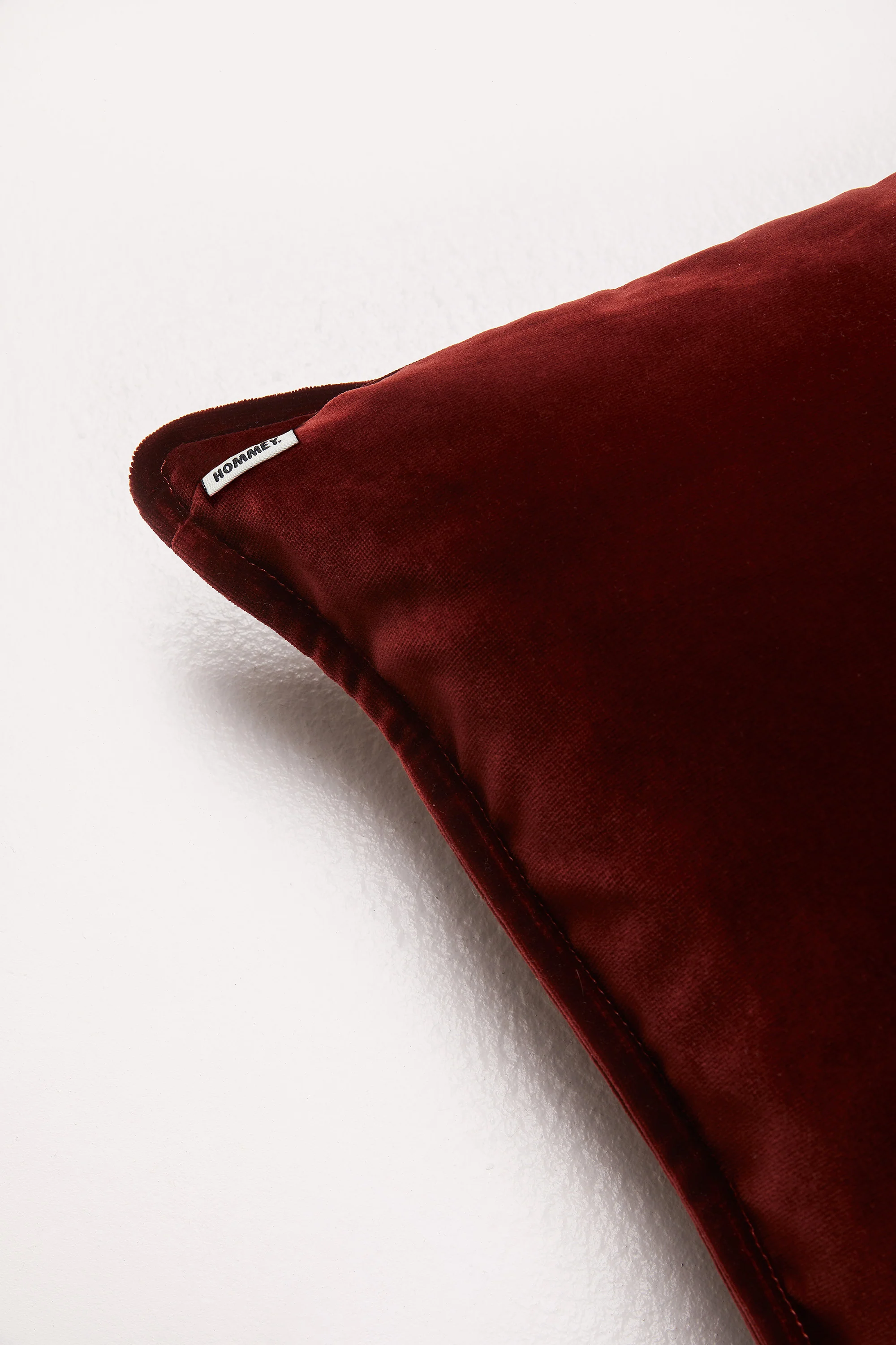 Big Velvet - Cognac Cushion - Image 3
