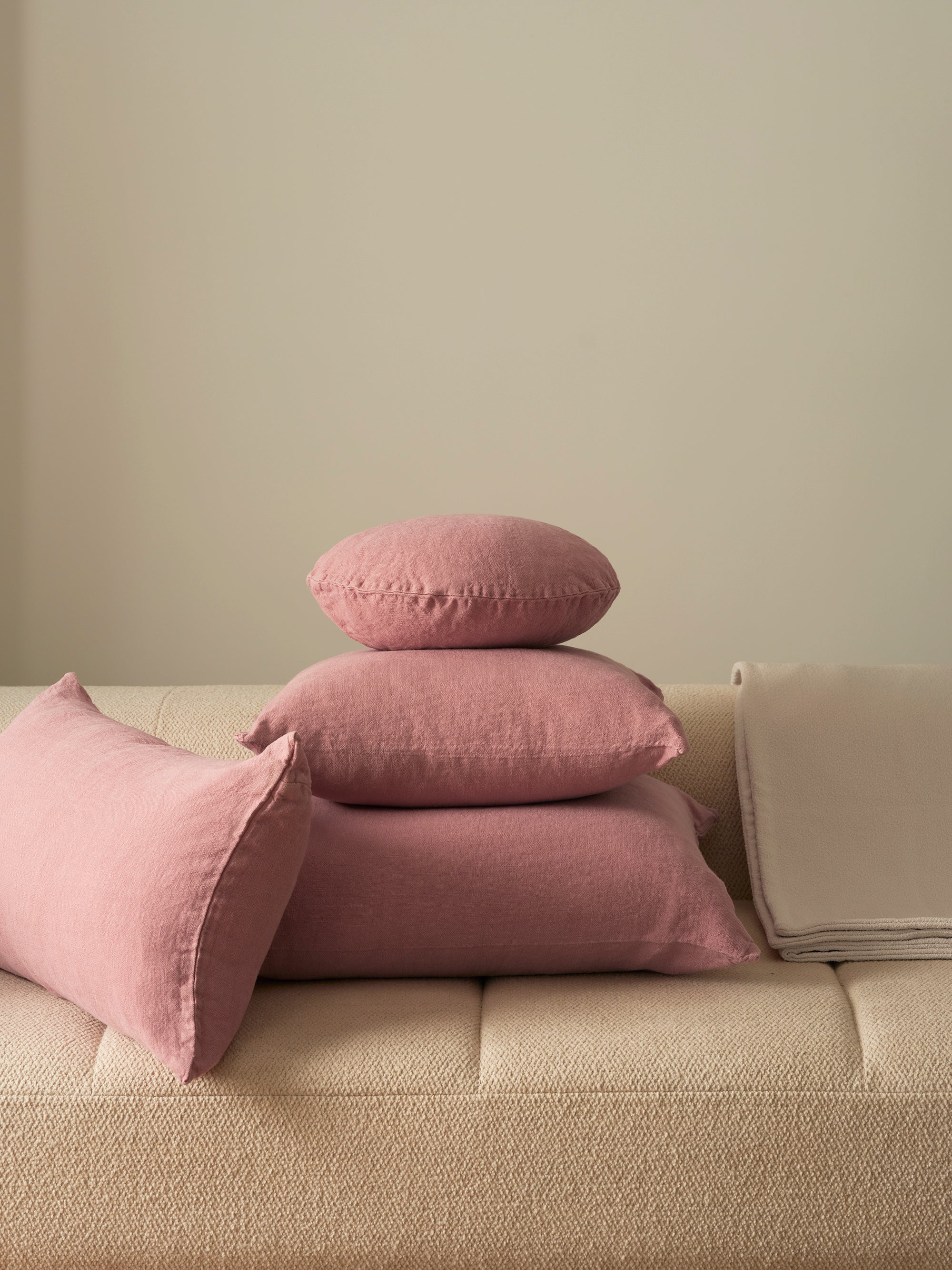 Lumbar Linen - Blush Cushion - Image 3