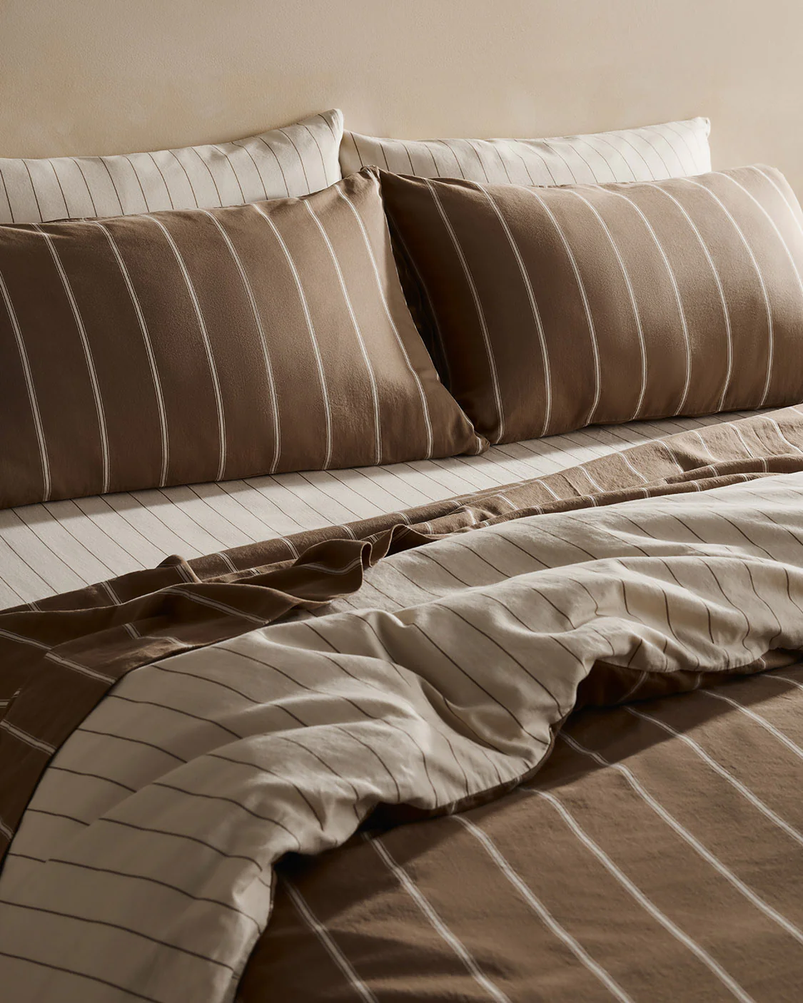 Quilt Cover - Caramel/Cream - Image 4